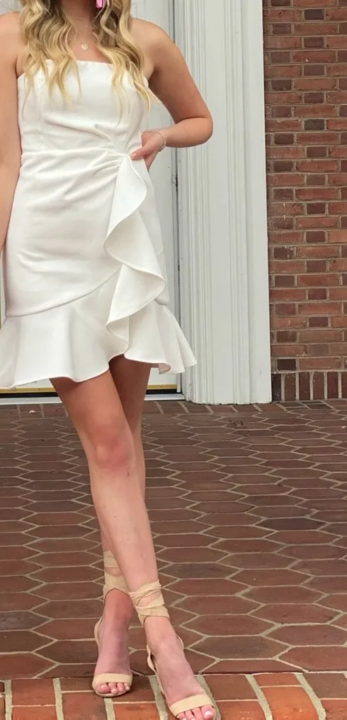 Selfie Leslie Dress White - Image 2