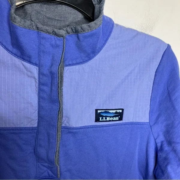 L.L. Bean pullover size‎ small - Image 2