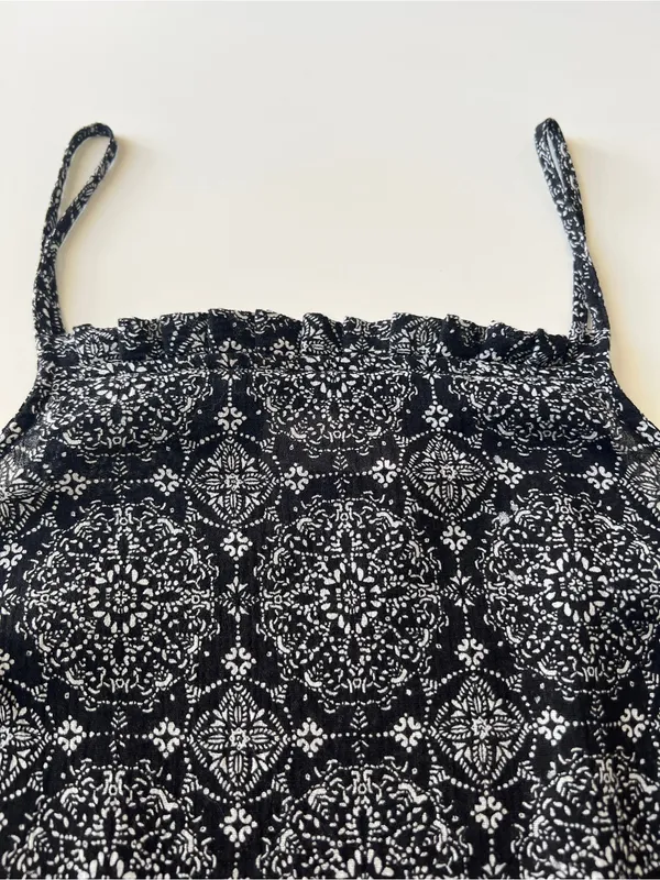Universal Thread Black White Medallion Print Cotton Tank Top Size S - Image 6
