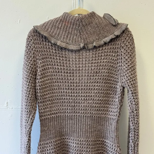Sioni Taupe Ruffle Long Cardigan Sweater Mauve Knit Medium 90s Knee Length‎ - Image 7