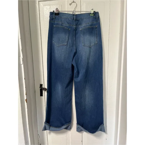 NWT Halara Flex Tall High Waisted Pockets Rolled Hem Wide Leg Washed Denim Large - Image 4