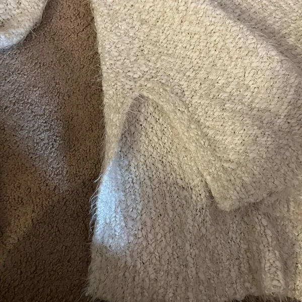 Abercrombie textured sweater xs/s‎ - Image 8