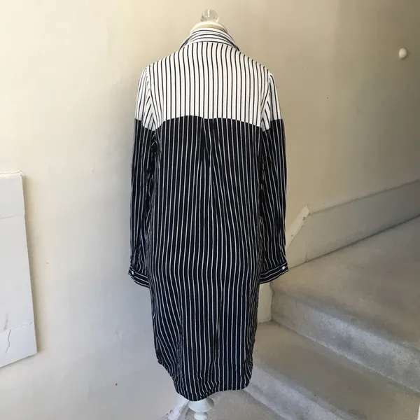 DO+BE long Striped black and white button top - Image 3
