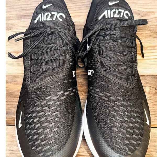 Nike Air Max 270 Black and White Shoes - Image 2