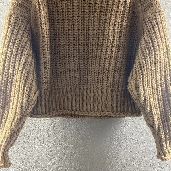 H&M Chunky Knit Turtleneck Boxy Sweater - Image 15