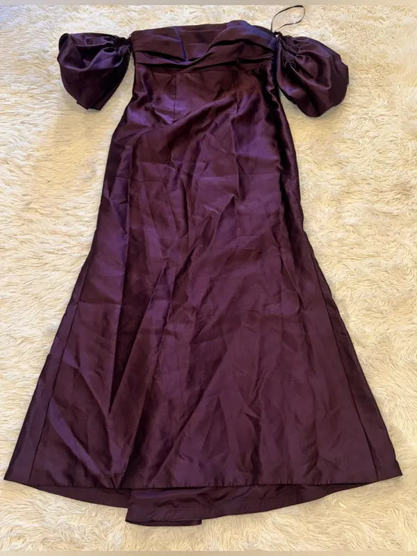 NEW Alfred Sung Off the Shoulder Puff Sleeve deep plum Satin Gown Sz 16 - Image 4
