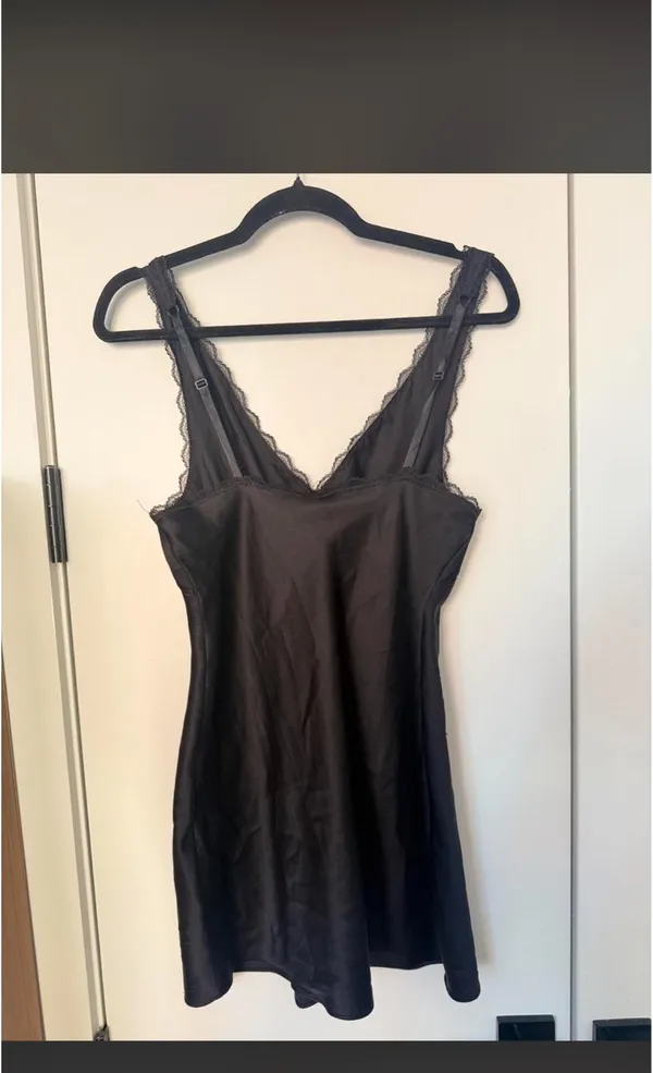 Vanity Fair Dress - Image 2