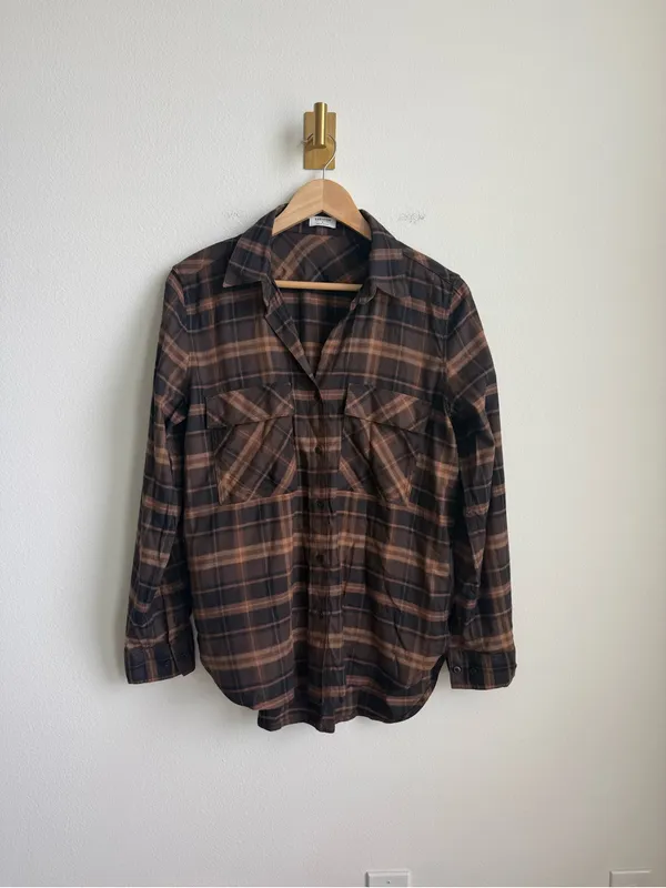 Aritzia Babaton Utility Shirt Brown Plaid Oversized Button Down Size Small - Image 4