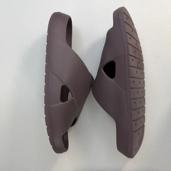 Gap Women's 10 Criss-Cross Pillow Pool‎ Slides Sandals Platform Peppercorn Brown - Image 4