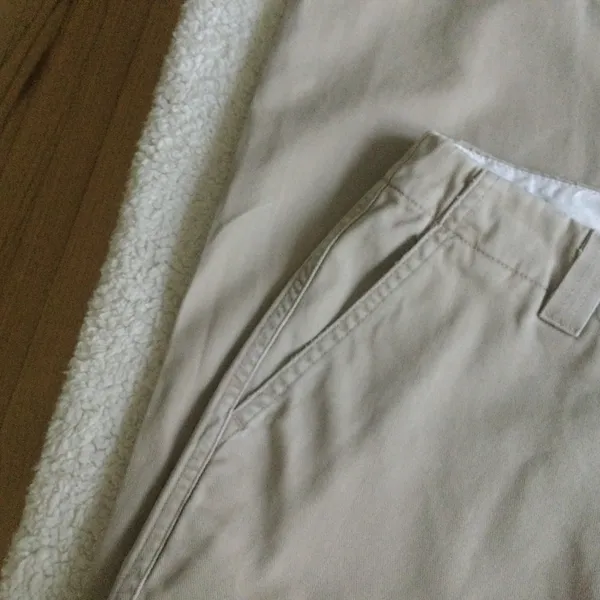Gap Flat Front Bootcut Low Rise Khakis Y2K - Sz 4 - Image 4