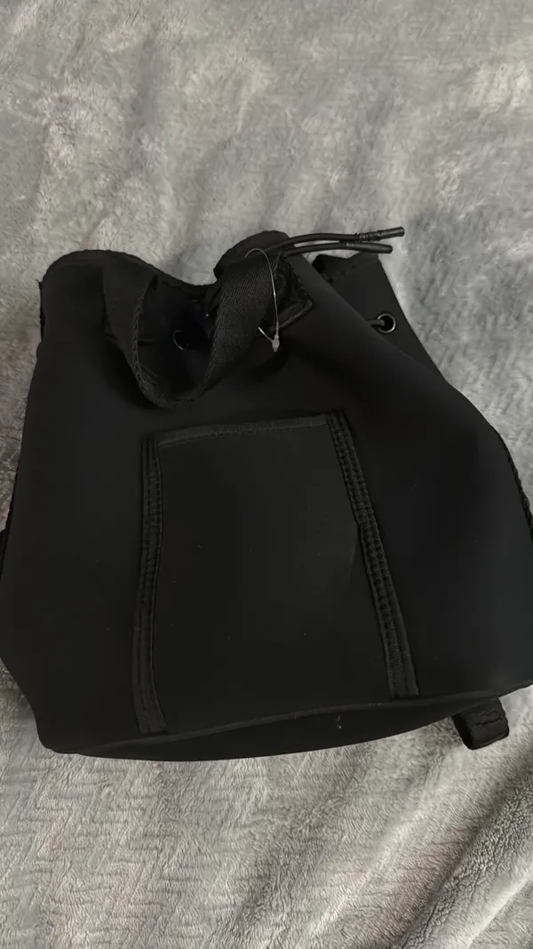 OFFLINE by Aerie small black bag - Image 3