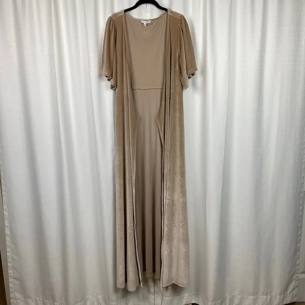 Baltic Born Beige Velvet Meghan Short Flutter Sleeve Wrap Maxi Dress Sz.XL - Image 6