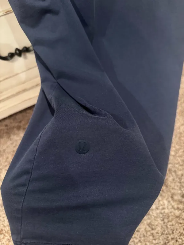 Navy Lululemon Top - Image 3