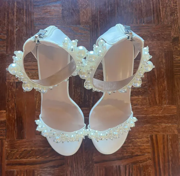 Amazon yowmns White Women's Heeled Sandals Pearl Decoration Open Toe Stiletto Heels Wedding Sexy Back Zipper Cover Pumps Evening Party Shoes Handmade Elegant High Heels Summer - Image 2