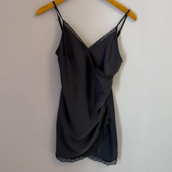 Urban Outfitters Lace Trim Satin Slip Dress Blue‎ Cinched Mini Romantic Size S - Image 2