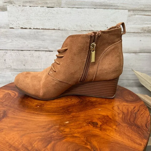 Kenneth Cole Reaction Deka Brown Suede Wedge Booties Lace Up Size 6 - Image 8