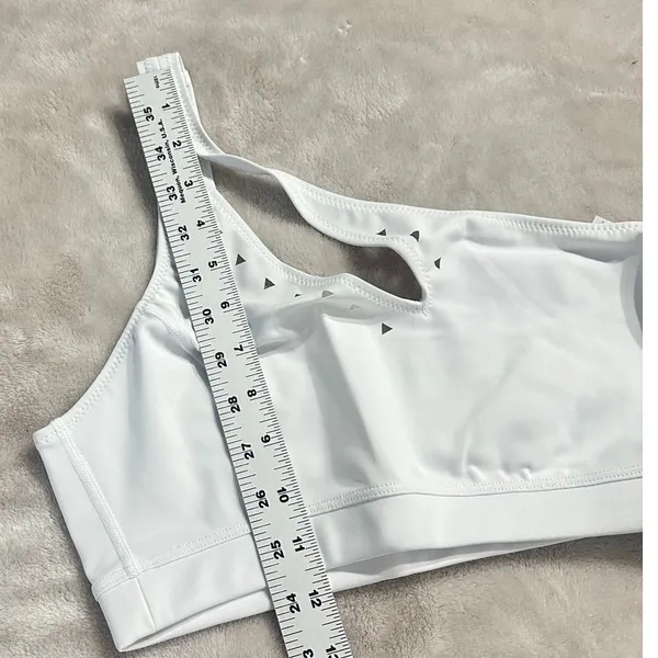 GIGI C Jacqui Sports Bra Women's Medium White One Shoulder Cutout Asymmetrical - Image 6