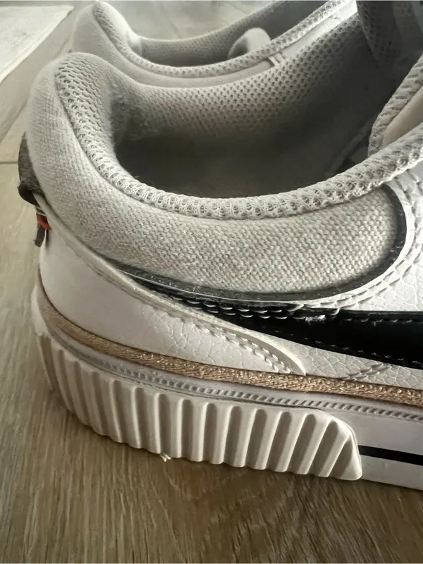 Nike Court Legacy Lift Black Swoosh and Tan Accent women’s size 8.5 - Image 5