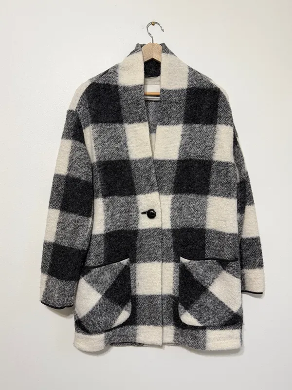 Aritzia Wilfred Free Off-Duty Jacket Size Medium Wool Black White Checkered - Image 3