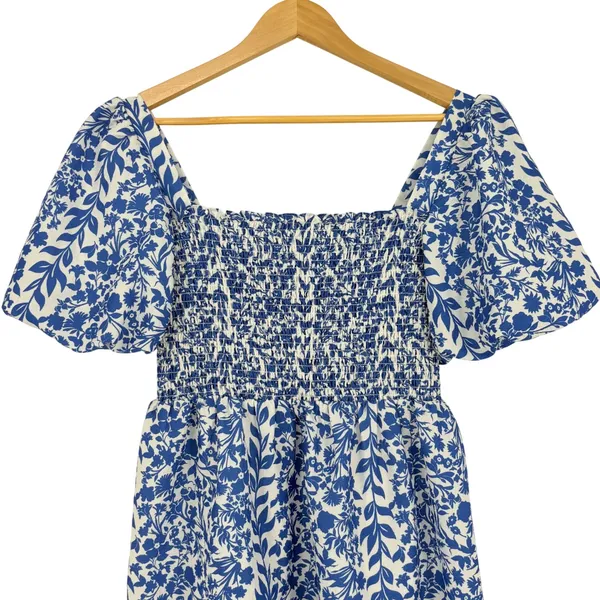 THML Blue White Floral Smocked Mini Dress Medium Puff Sleeve Coastal Cottagecore - Image 3