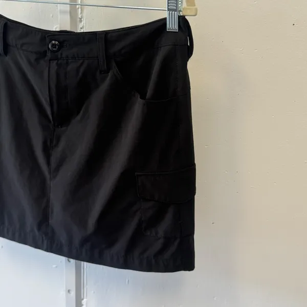 Eddie Bauer‎ Women's Horizon Cargo Skort Black Hiking Outdoor Size 10 Gorpcore - Image 3