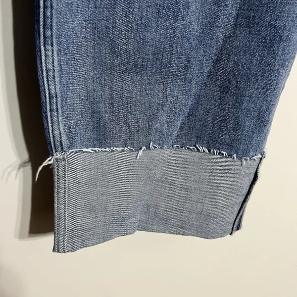 NWT Abercrombie & Fitch Ultra High Rise The Ankle Straight‎ Jeans Size 24 Long - Image 2