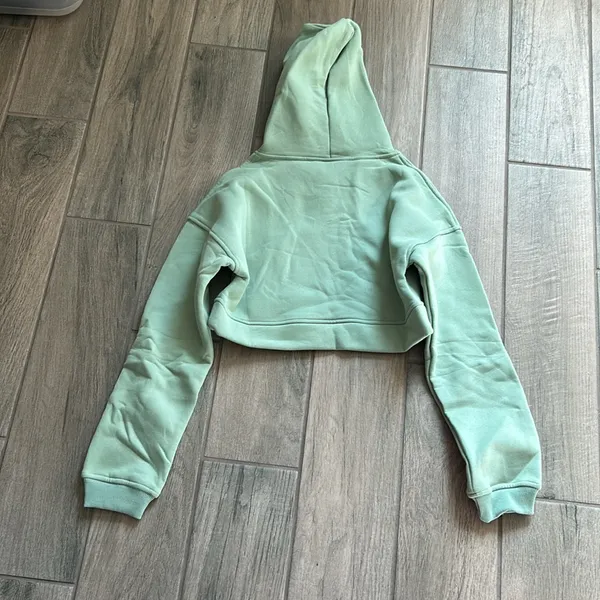 Vitae apparel cropped green hoodie Size M - Image 5