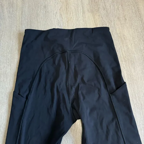 Athleta Black Ultimate Stash Crop Legging - Image 7