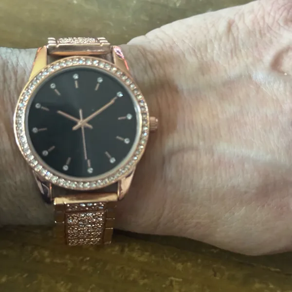 Rose gold iced quartz watch - Image 2