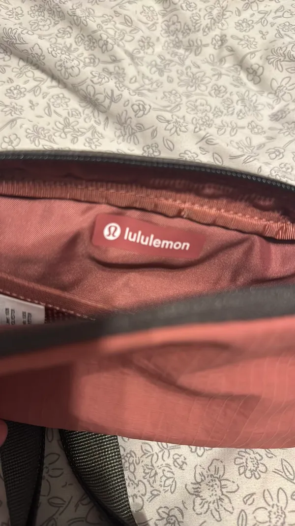 Lululemon Belt Bag - Image 10