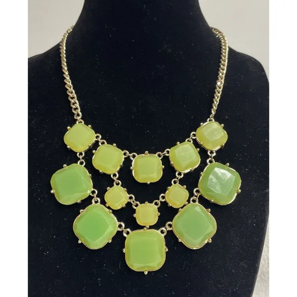Women’s Large Faceted Green Acrylic Statement Bib Necklace Gold-tone 20” - Image 2
