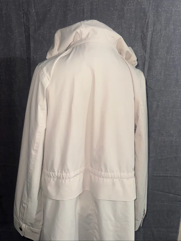 Two by Vince Camuto Cream Trench Coat with Black Trim - Image 6