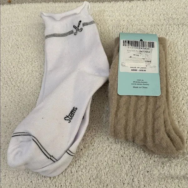 STEMS bundle crew Golf Lettuce Edge Ankle Socks - White Winter plush cable grey - Image 3