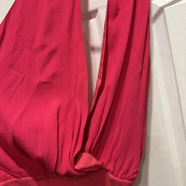 NWT‎ Lulus Fuchsia Pink Plunging Halter Neck Bodysuit L Party Holiday Resortwear - Image 6