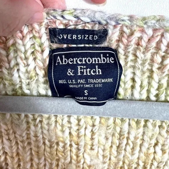 Abercrombie Fitch Oversized Cropped Cable‎ Knit Sweater Women Size S Multi Color - Image 4