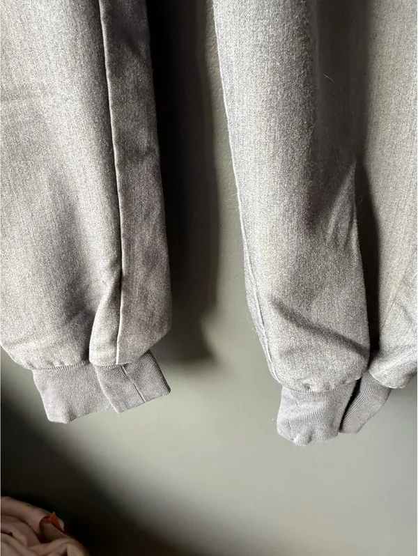 FIGS Zamora Gray Medical Scrub Jogger Pants with Teal Drawstring, Size M - Image 15