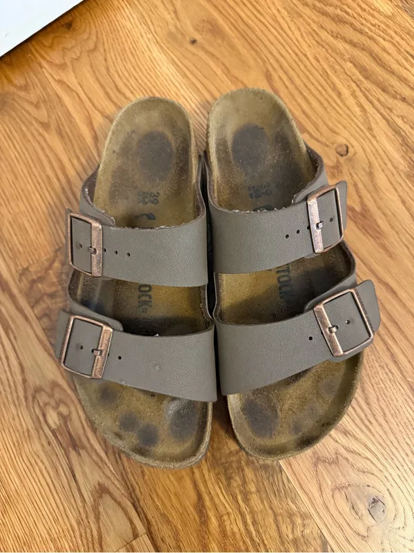 BIRKENSTOCK Arizona Brown Leather Two Strap Sandals Size 39 - Image 3