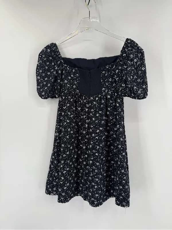 Anthropologie Maeve Lillianne Navy Eyelet Floral Babydoll Dress Women's size‎ 0 - Image 4