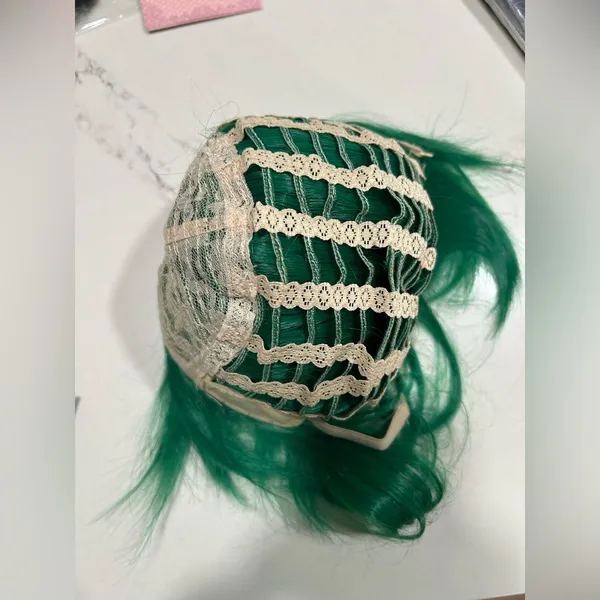 NEW Green Bob Wig Cosplay Costume Halloween Synthetic Hair - Image 3