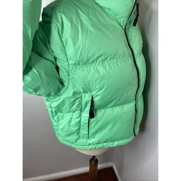 The North Face Nuptse Short‎ Jacket in Chlorophyll Green XL - Image 7