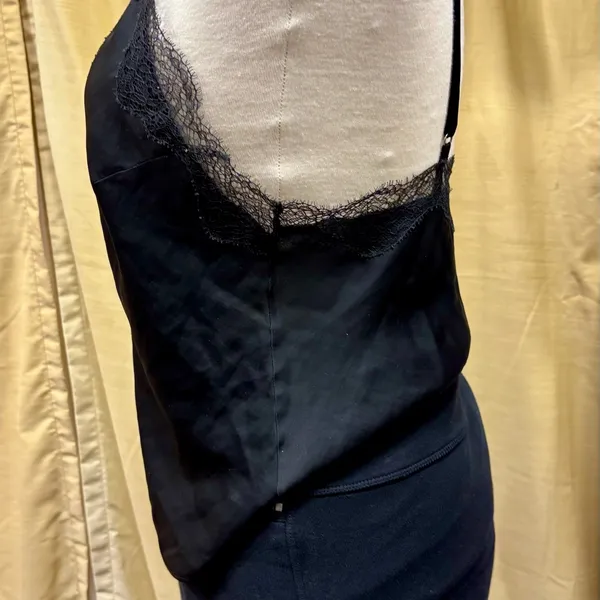 Victoria's Secret Black and Red‎ Camisole - Image 4