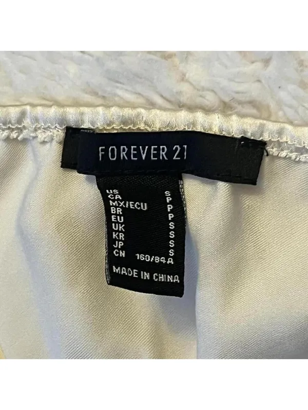 Coastal mermaidcore satin tie front crop top Y2K Forever 21 size small 🤍 - Image 6