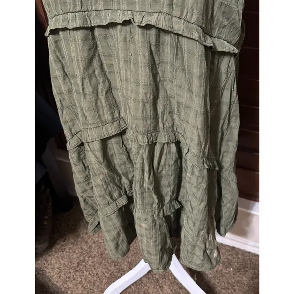 Entro Ruffle‎ Tiered Dress Sz M Cottagecore olive green gauzy FLAW - Image 3