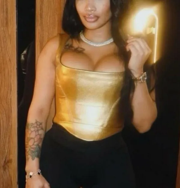 House of CB Karia Foil Corset Top in Gold Size XL - Image 15