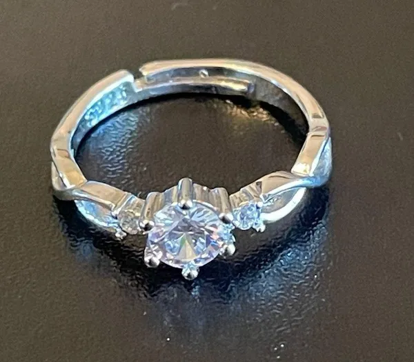 S925 Adjustable Zircon silver ring - Image 4