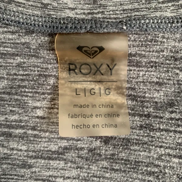 ROXY faux-wrap gray long sleeve V-neck - Image 3