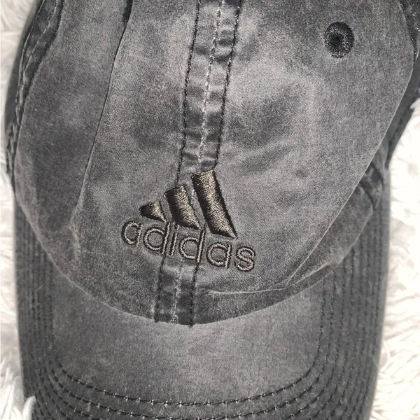 ⭐️Gray Wash Adidas Baseball Hat - Image 2