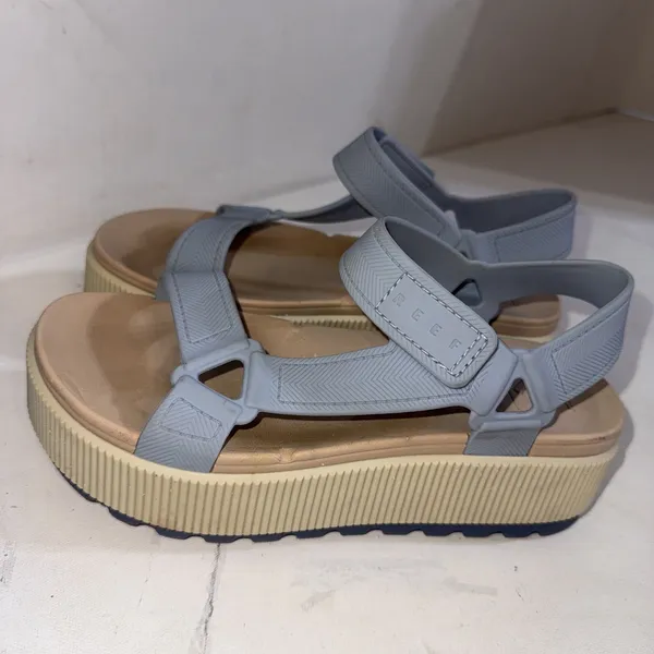 Reef Water Vista Higher Platform Sling Back Periwinkle Tan Sandals Womens Size 7 - Image 2