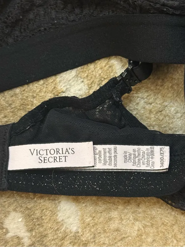 Victoria’s Secret Lightly Lined Demi Bra Black Lace Logo Band 34DD - Image 6