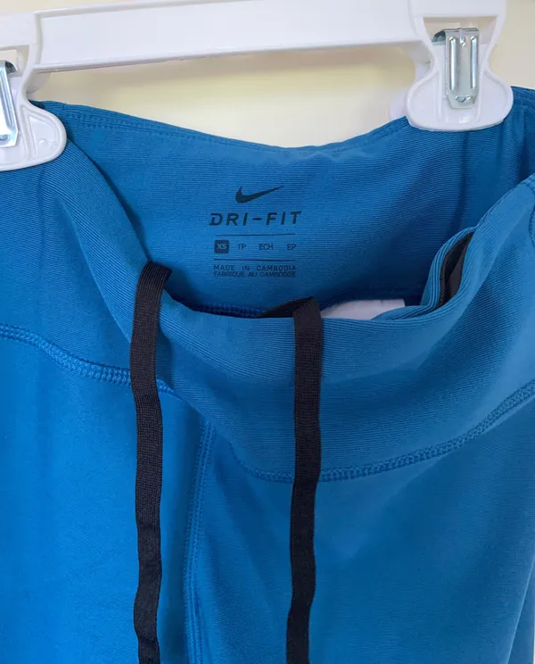 Nike Running Dri-Fit Cropped Leggings - Image 3